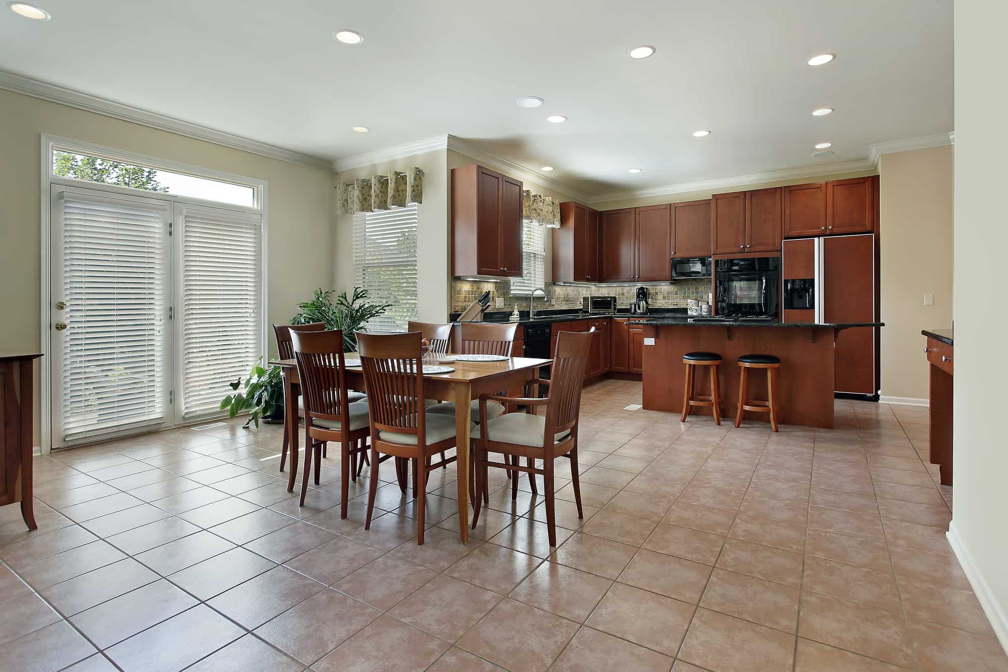 large tiled kitchen in myrtle beach